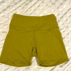 biker shorts